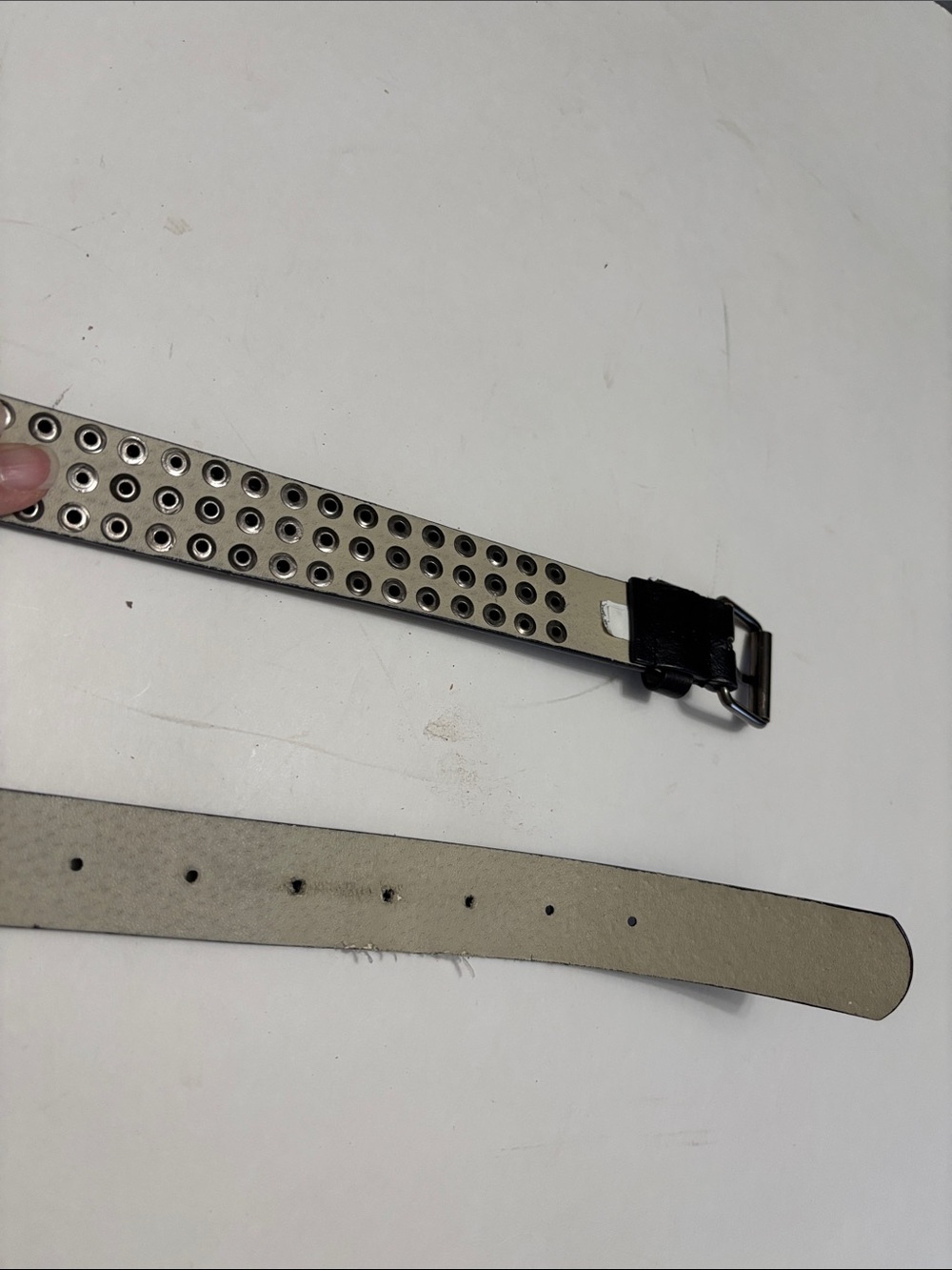 Black Leather Studded Belt Silver Buckle Punk Grunge 44" - Picture 9 of 15